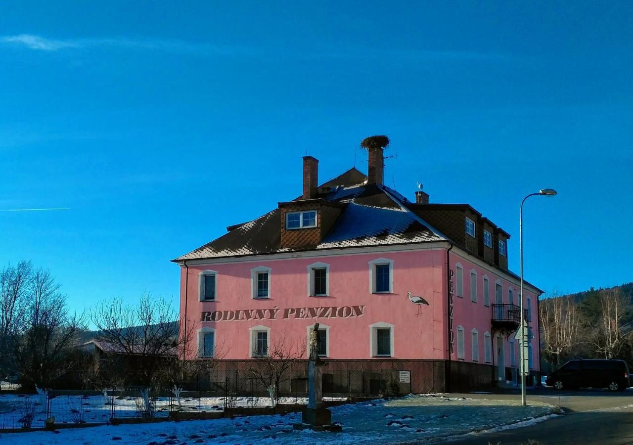 Penzion Mlynicky Dvur Červená Voda Exterior foto